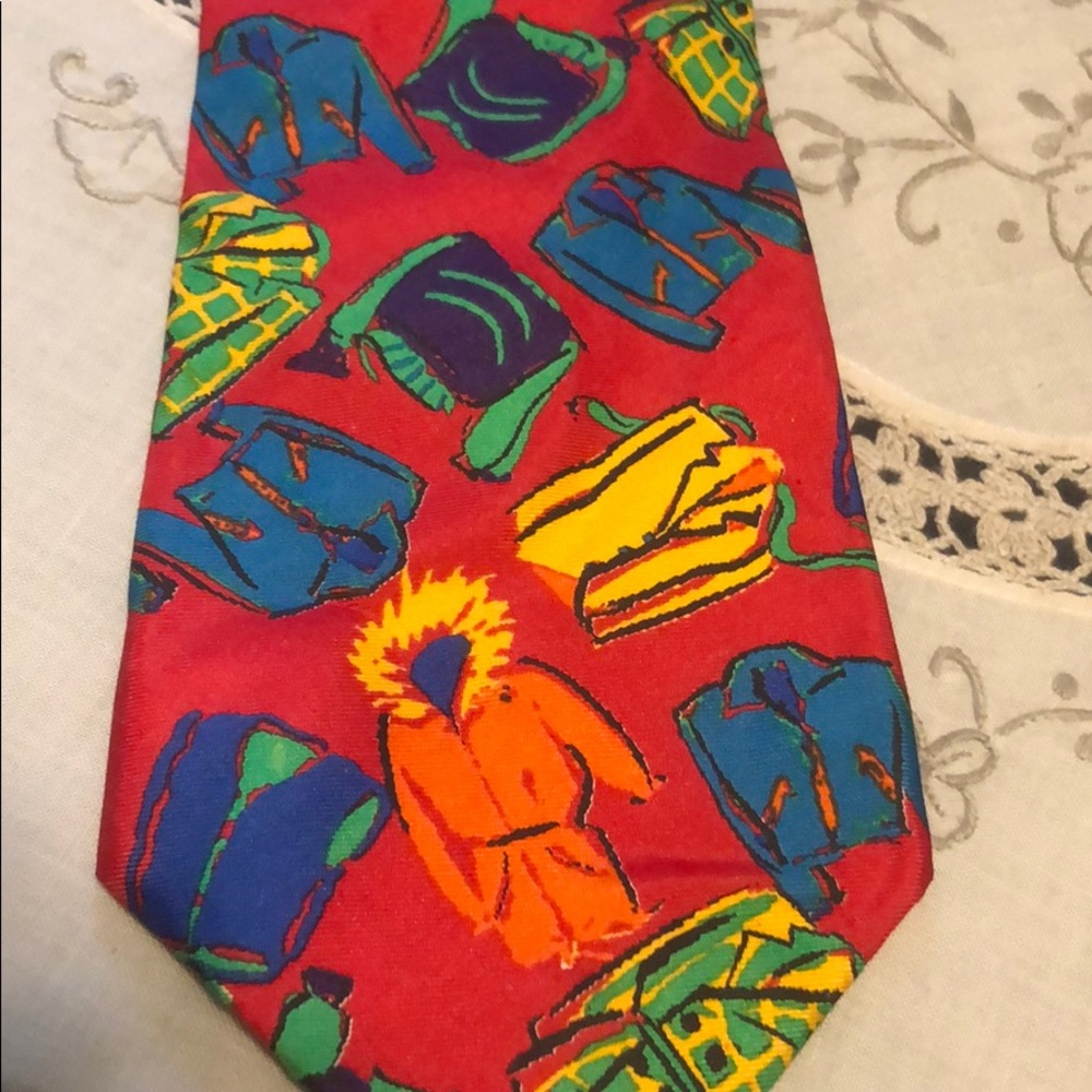 Used tie by gap - Picture 1 of 5